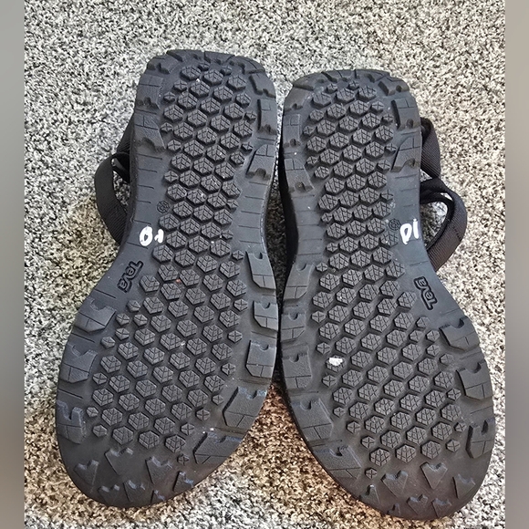 Teva M Hydratrek Black Men Trail Water Strap Sandal 1150510-BLK Size 10 - Picture 11 of 12